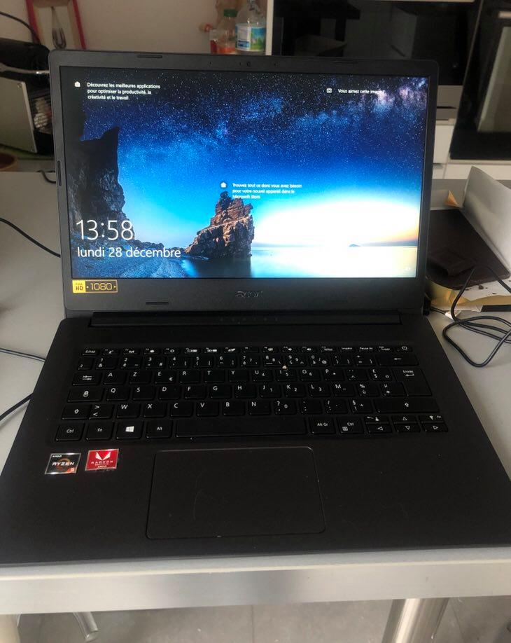   Actuellement sous mes mains! - Acer Aspire ES1-111M-C7DA 11" Celeron 2,16 GHz - 